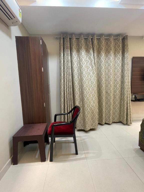Vishwanath Inn Varanasi Exterior foto